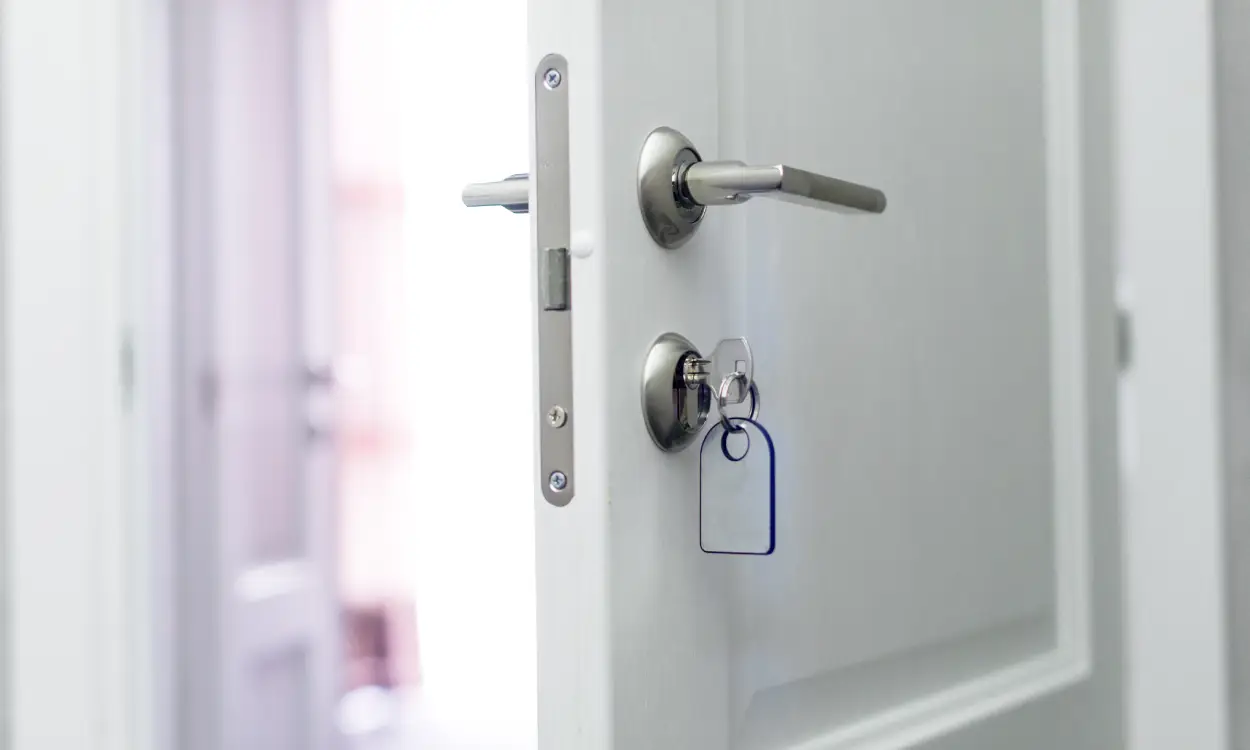 Alquiler seguro: cómo tener confianza antes de abrir la puerta - Tenans